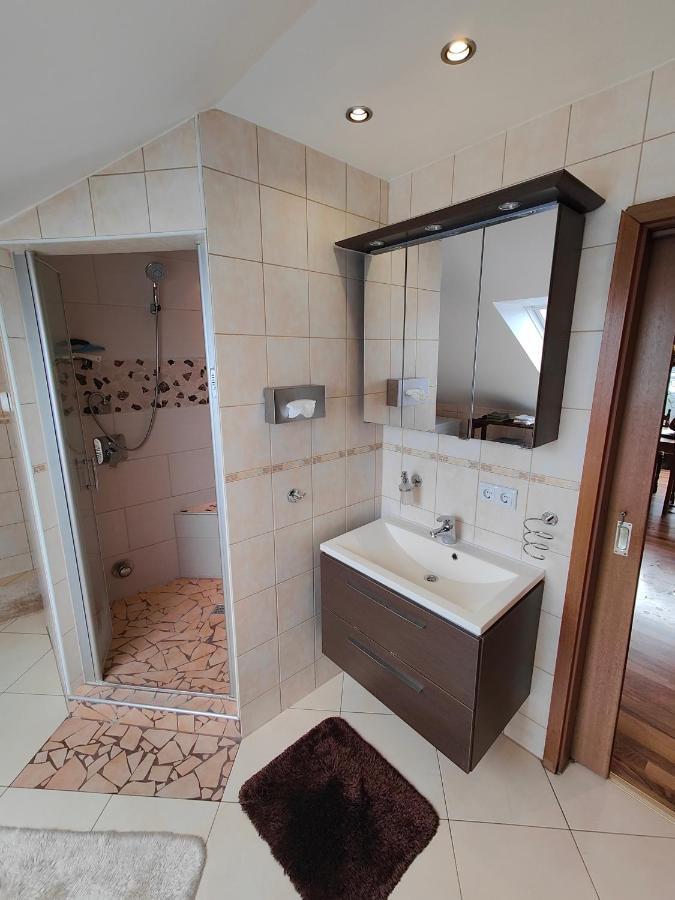 Komfort Ferienwohnung Biene ساربروكن المظهر الخارجي الصورة